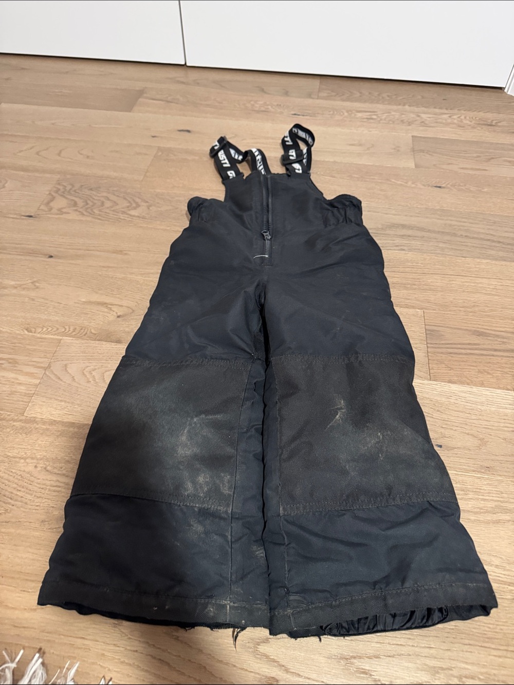 Gusti• Preloved Kids Black Snow Pants